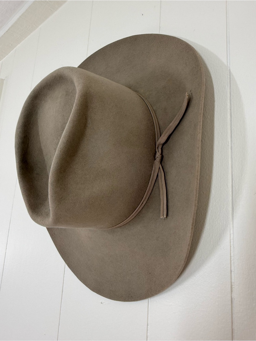 Stetson 7 5/8 Taupe Felt Western Hat. Shape it for u! - Picture 2 of 16